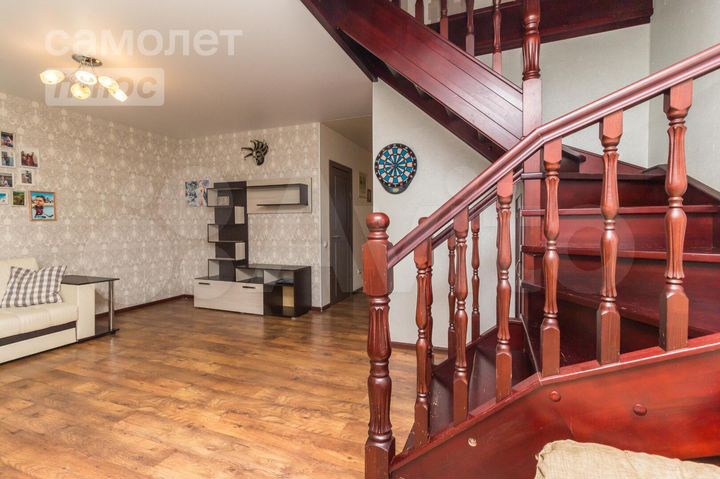 Таунхаус 120 м² на участке 3 сот.