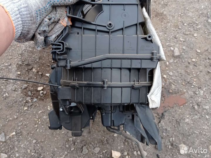 Корпус печки Hyundai solaris 1