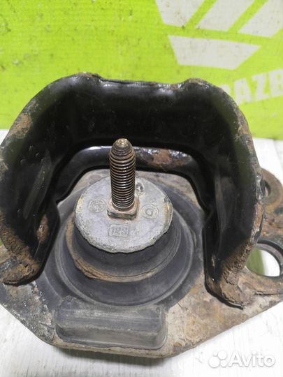 Опора двигателя Рено Клио 2 Симбол