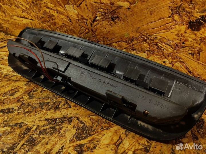 Дополнительный стоп сигнал Passat b5