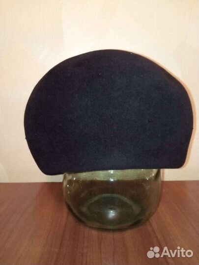 Берет женский