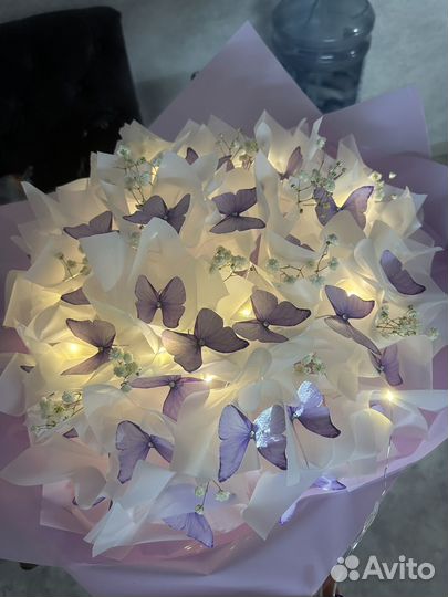 Букет из бабочек самый лучший в Крыму