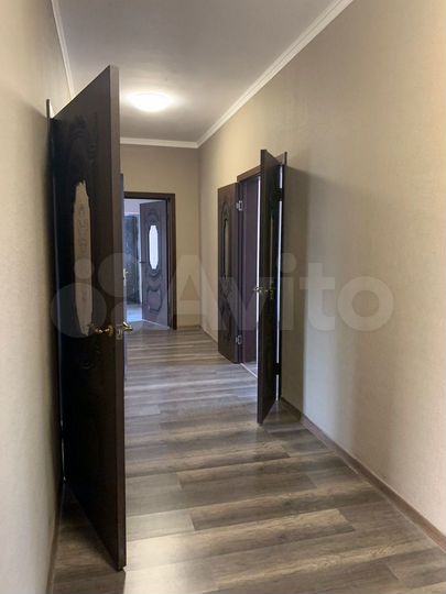 Дом 200 м² на участке 15 сот.