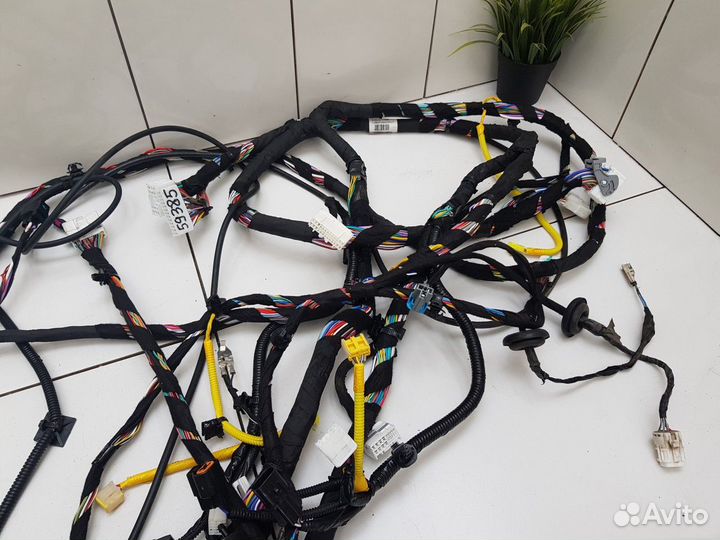 Электропроводка салонная (Geely Atlas)