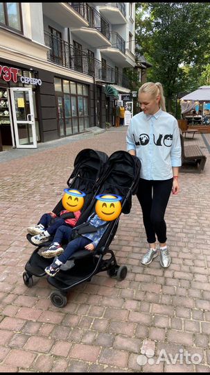 Прогулочная коляска для двойни облегченная