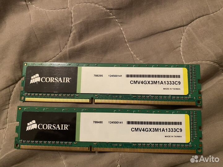 Оперативная память Corsair ddr3