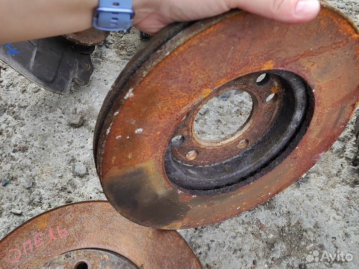 Передний тормозной диск opel astra h z18xer 1.8