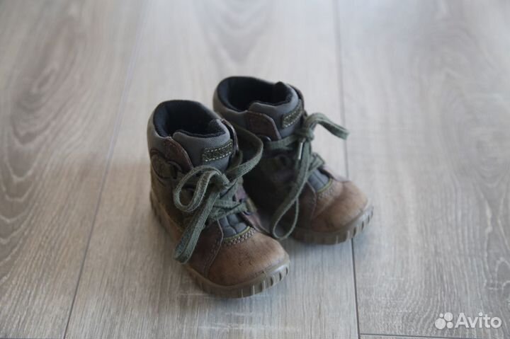 Ботинки детские Ecco 20