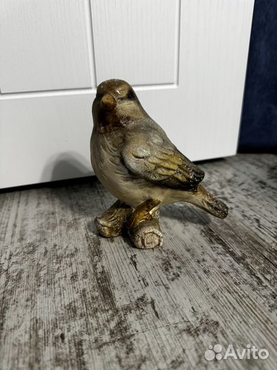 Фигурка воробей