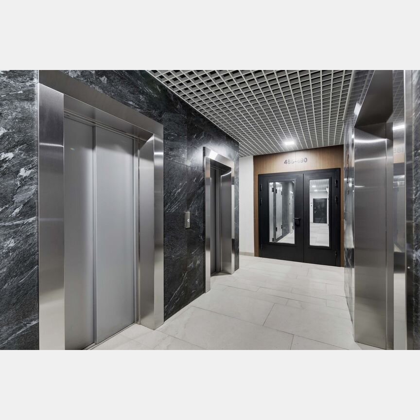 2-к. квартира, 67,1 м², 4/18 эт.