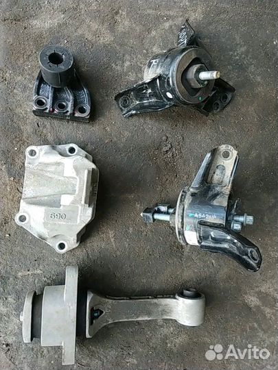 Подушка двигателя kia sportage 2.0 g4na