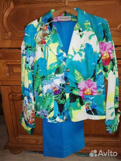 Джинсовая одежда женская и другая