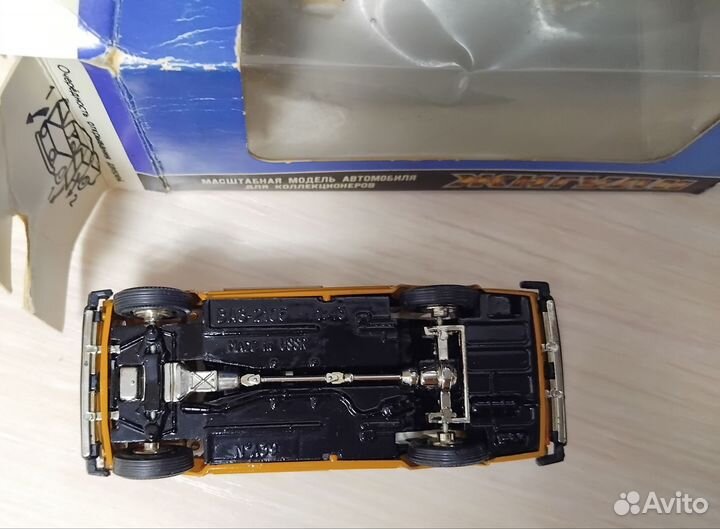 Ваз 2105 в родной коробке 1984 года