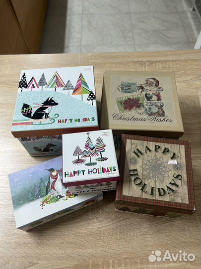 Коробка новогодняя