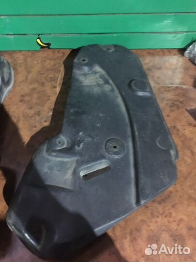 Воздуховод салонного Фильтра BMW E38