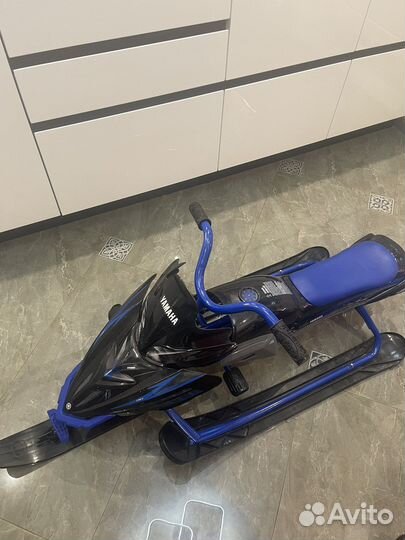 Снегокат Yamaha Apex Snow Bike Titanium синий