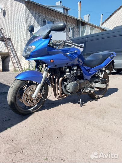 Мотоцикл Кawasaki ZR-7