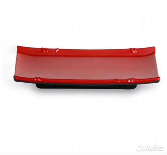 Пластиковые тарелки