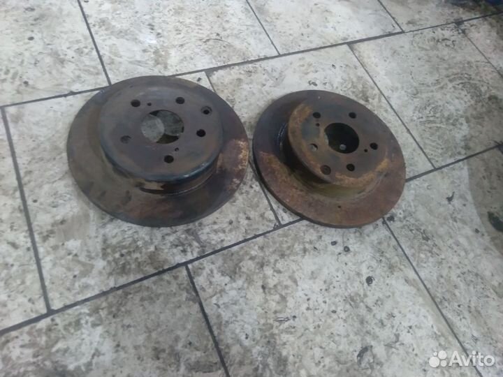 Диск тормозной задний toyota rav4 3 xa30