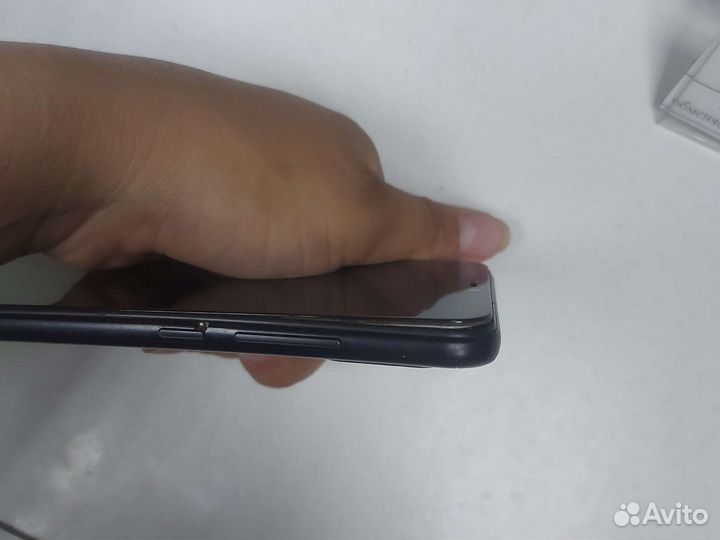 Телефон Xiaomi redmi note 6 pro