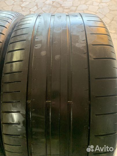 Pirelli P Zero 275/40 R21 и 315/35 R21