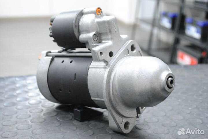 Стартер Mercedes Benz Sprinter 2.7 CDi 2.3 kw