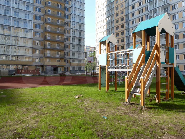 3-к. квартира, 79 м², 4/9 эт.