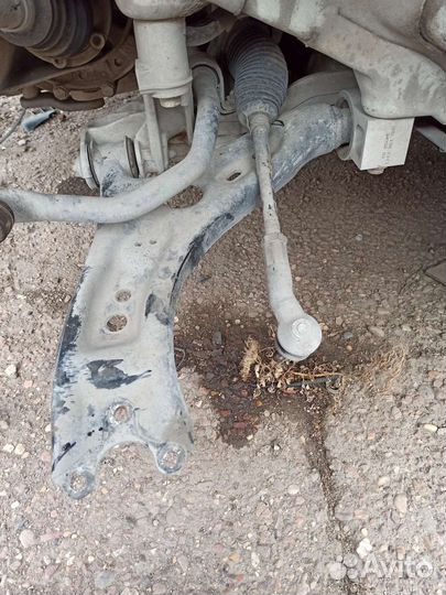 Рычаг передний левый Skoda Octavia A5 CDA 1.8