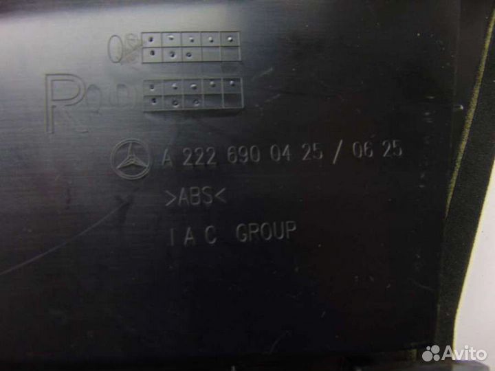Обшивка стойки центральной правой (накладка) A2226900425 Mercedes-Benz S W222 0