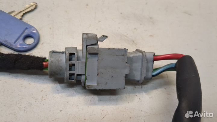 Замок зажигания Iveco Daily 3