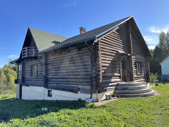 Дом 200 м² на участке 18 сот.