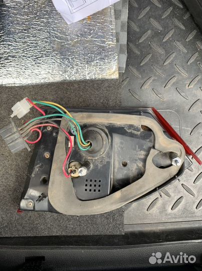 Фара задняя volkswagen jetta 6