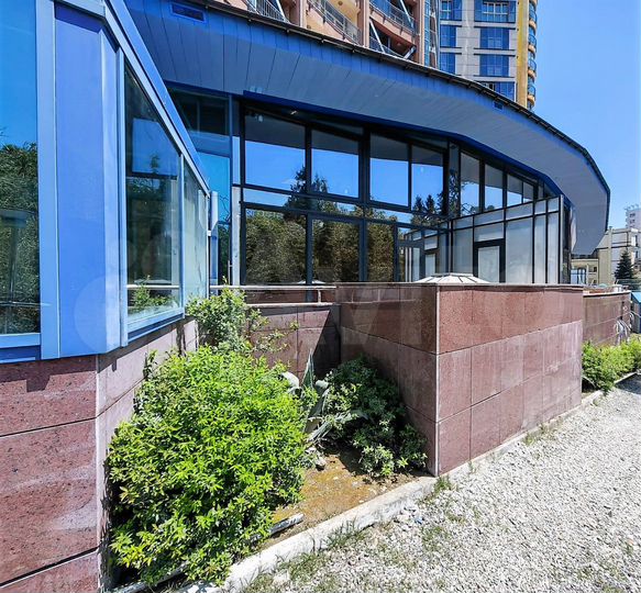 3-к. квартира, 118 м², 1/23 эт.