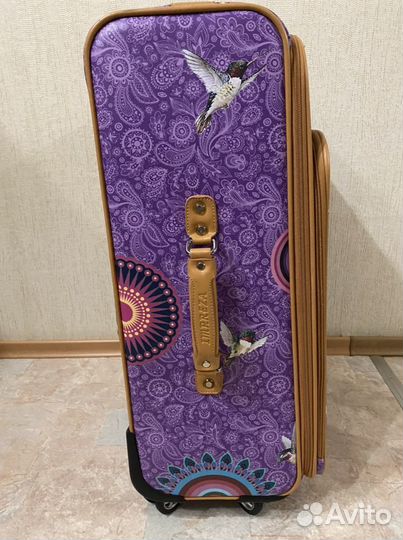 Чемодан на колесах