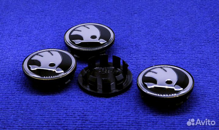 Комплект колпачков диска Replay с логотипом Skoda