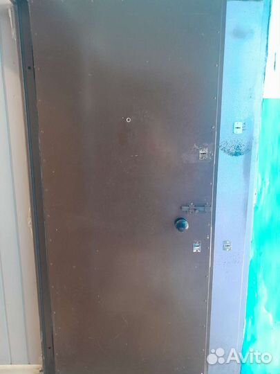 Дверь входная металлическая