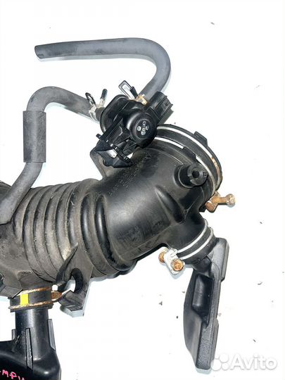 Патрубок воздушного фильтра Toyota Camry XV40 2.5