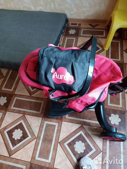 Детская кукольныя коляска