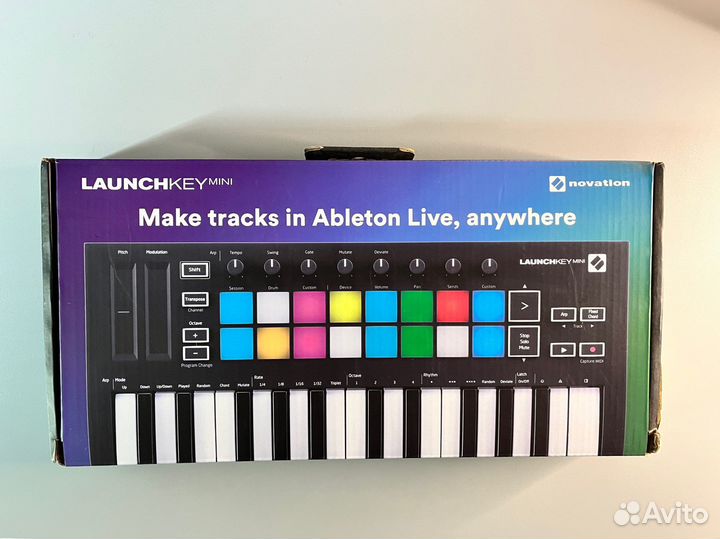 Миди клавиатура Novation Launchkey mini MK3