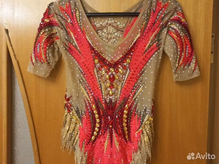 Купальник для художественной гимнастики