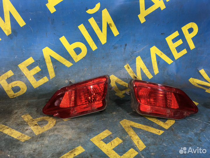 Фонарь в бампер Toyota RAV4