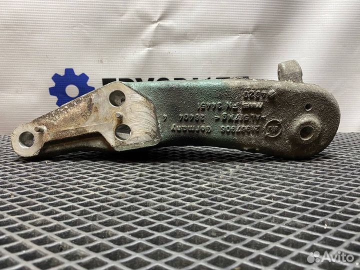 Кронштейн двигателя передний Volvo FH4 21565996