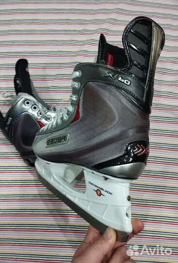 Коньки хоккейные