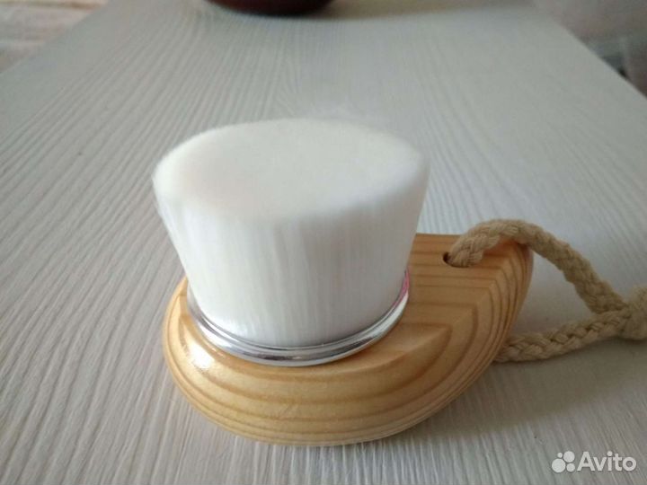 Щетка для лица