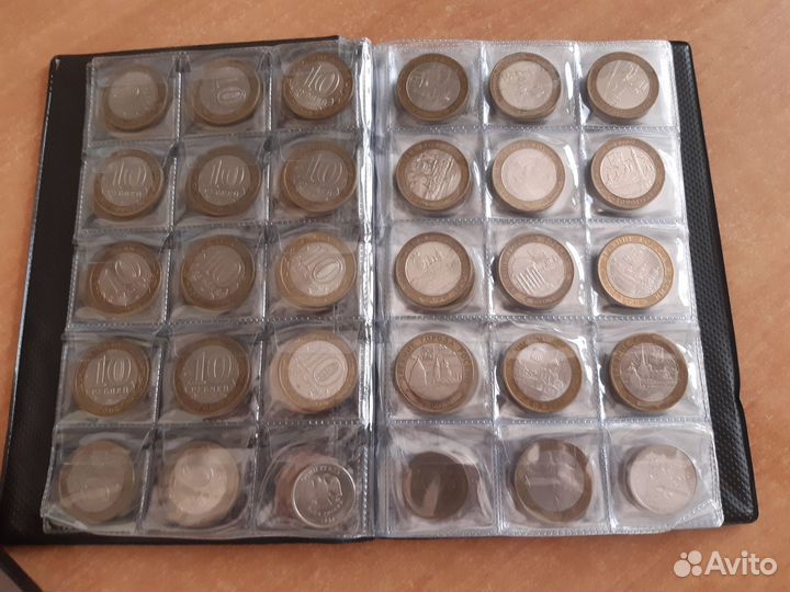 Юбилейные монеты