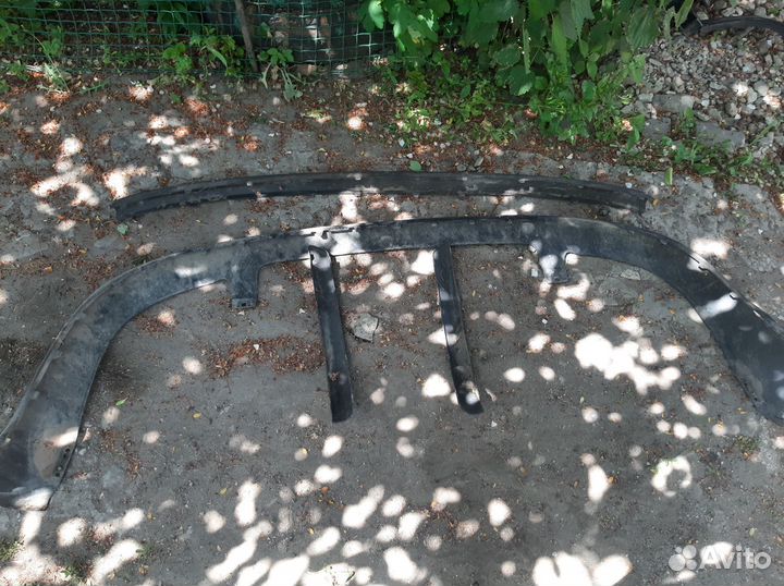 Накладки и нижняя губа заднего бампера Форд