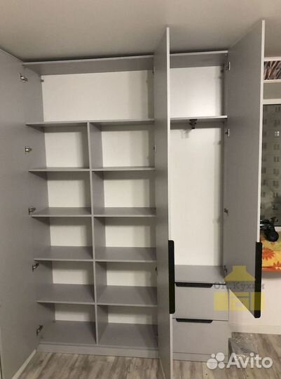 Шкаф для одежды