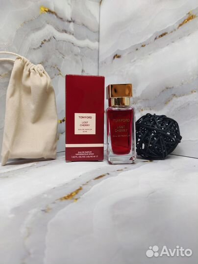 Стойкие духи Tom Ford Lost Cherry