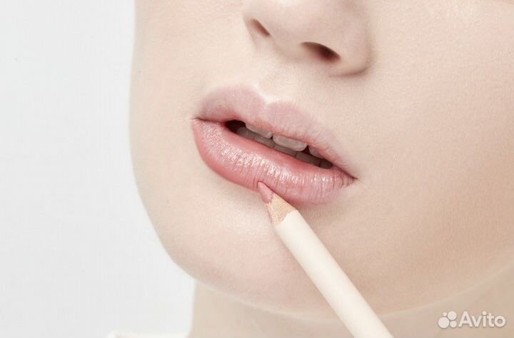 Гелевый карандаш для губ Ninelle danza