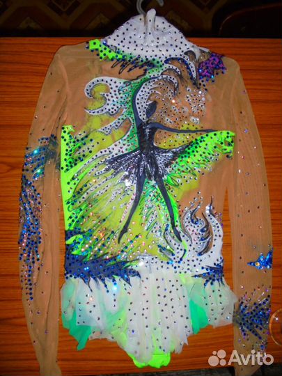 Купальник для художественной гимнастики